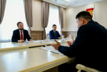 Виталий Королев дал поручения по ремонту Рамешковской школы и поддержал инициативу жителей об установке бюста герою 1812 года, поэту Федору Глинке