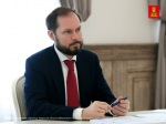 Виталий Королев дал поручения по ремонту Рамешковской школы и поддержал инициативу жителей об установке бюста герою 1812 года, поэту Федору Глинке